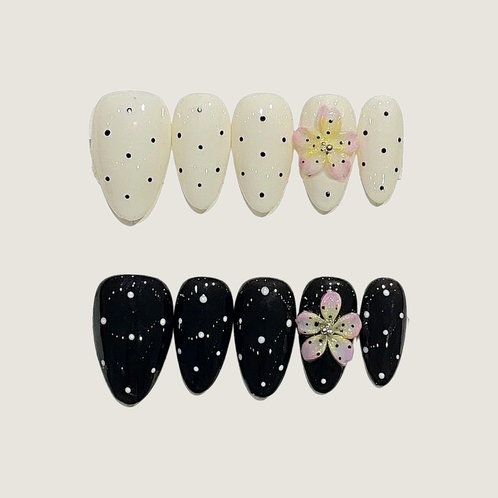 Black & White Floral Press-On Nails