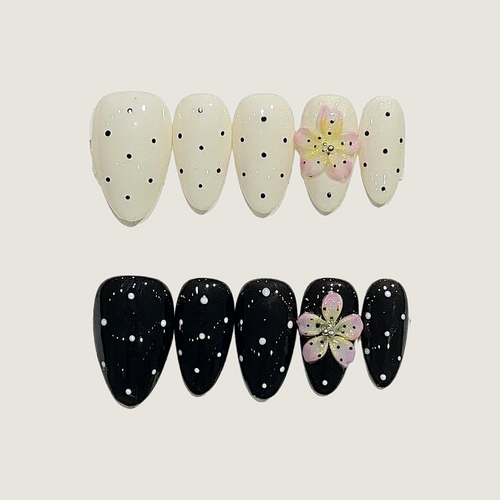 Black & White Floral Press-On Nails