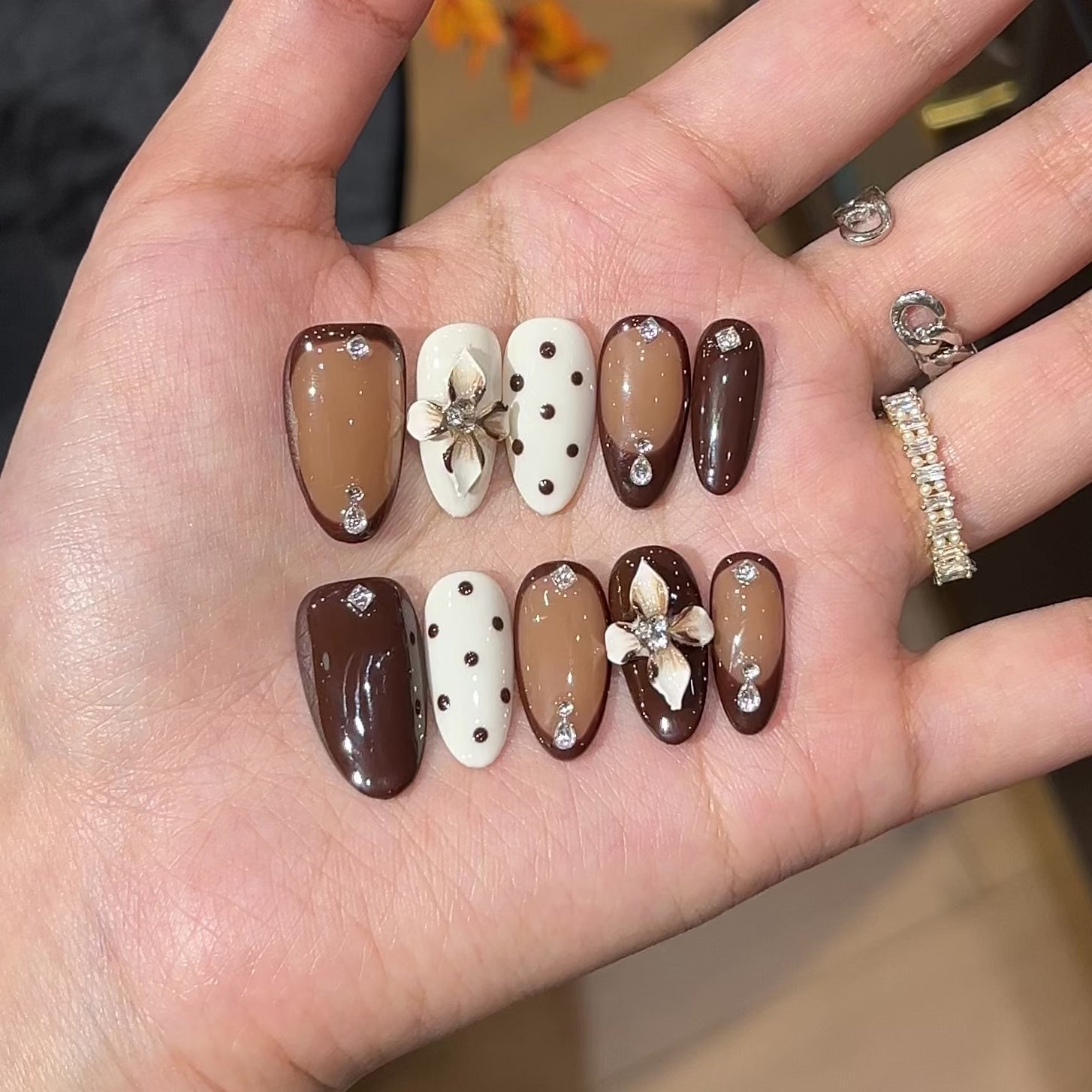 摩卡烤奶 穿戴甲